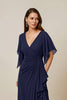 Laden Sie das Bild in den Galerie-Viewer, Dunkelgrün Chiffon Sheath Rüschenlanges Brautmutterkleid mit Rüschen