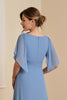 Laden Sie das Bild in den Galerie-Viewer, Staubblaue Chiffon Applikationen langes Brautmutterkleid mit Rüschen