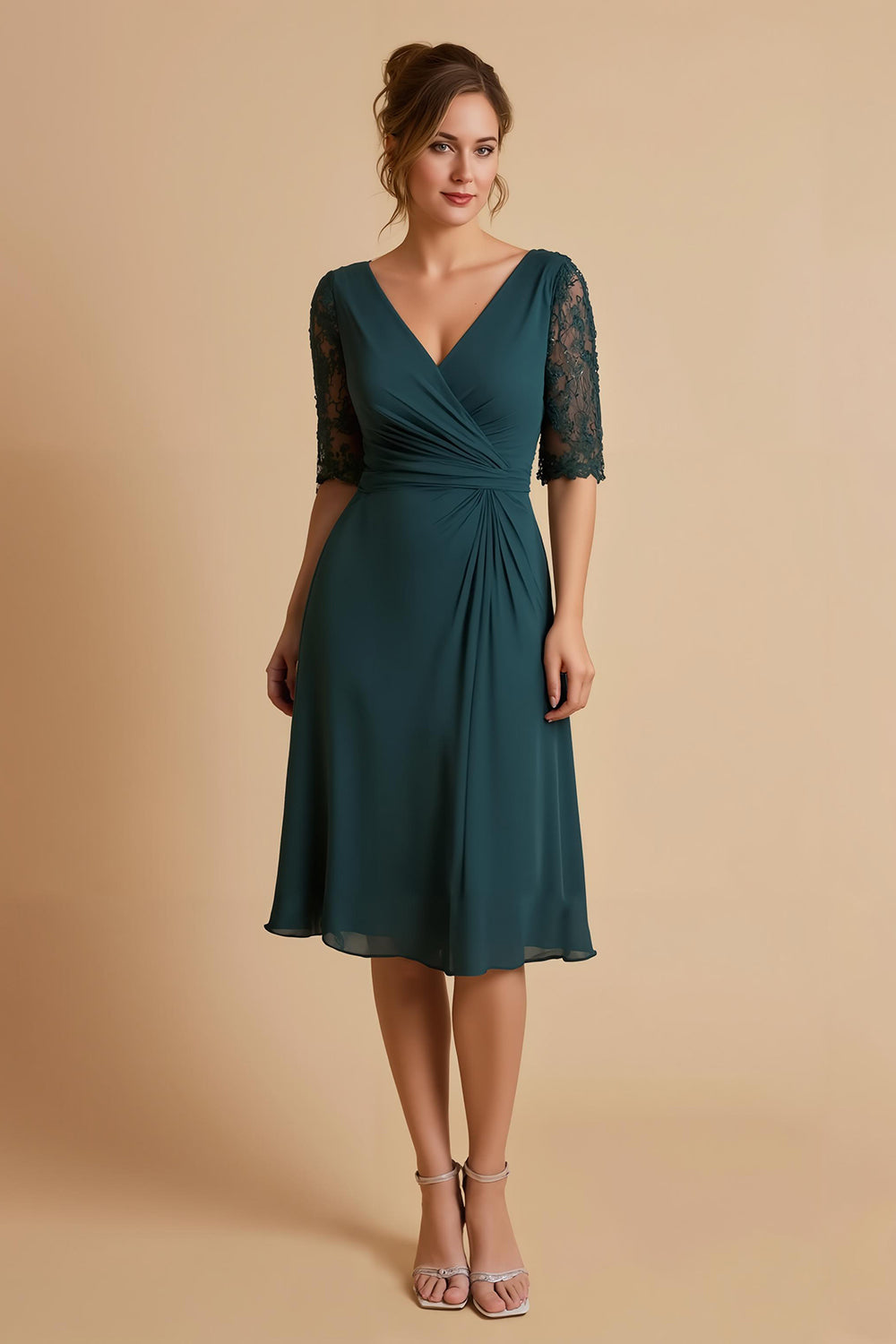 Grüne Chiffon Rüschen A Line Midi Brautmutterkleid mit Spitze