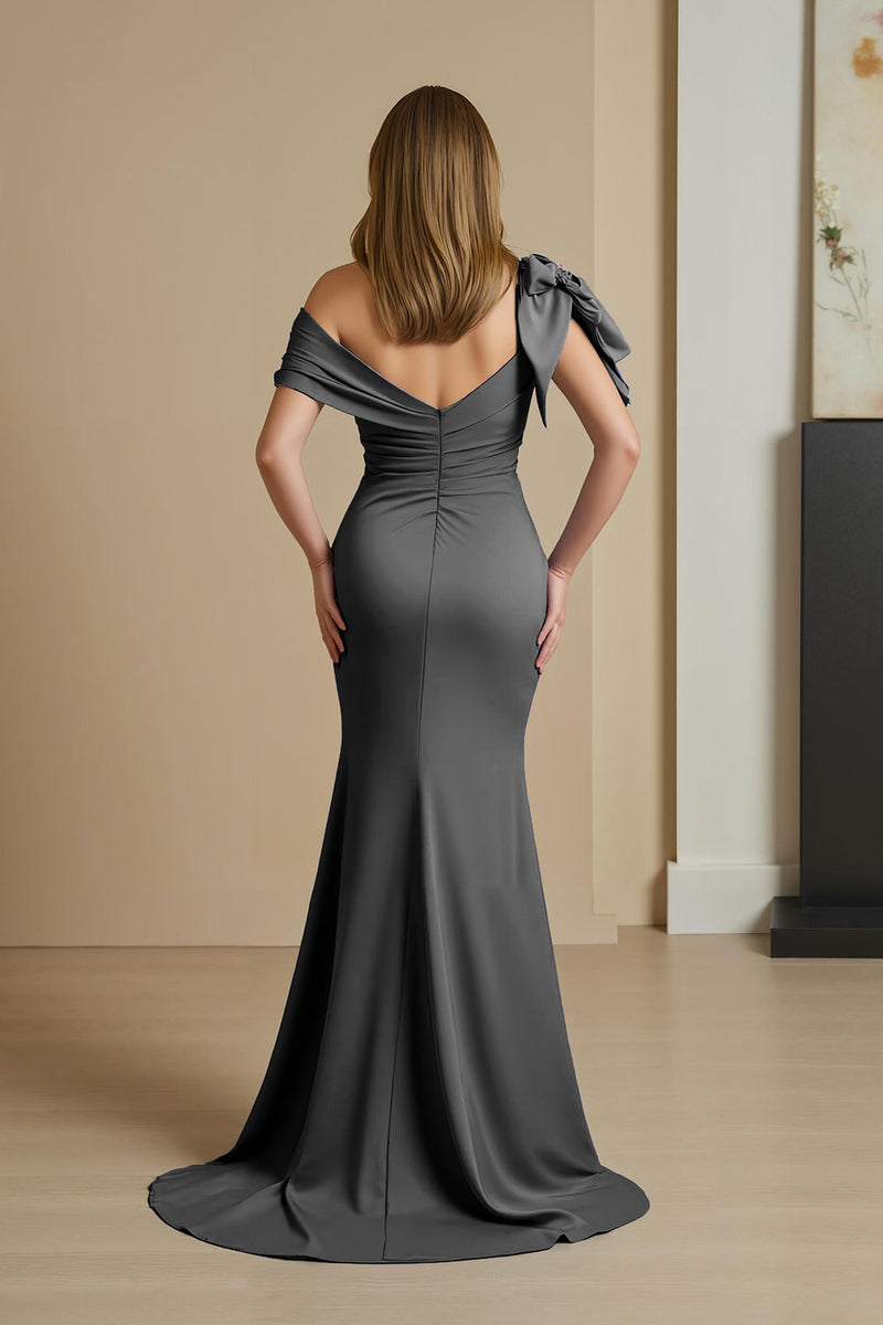 Laden Sie das Bild in den Galerie-Viewer, Staubblau Satin Meerjungfrau Rüschenlanges Brautmutterkleid mit Schleife