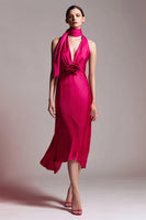 Laden Sie das Bild in den Galerie-Viewer, Fuchsia Floral Satin Sheath Hals Schärpe Midi Formelle Kleid