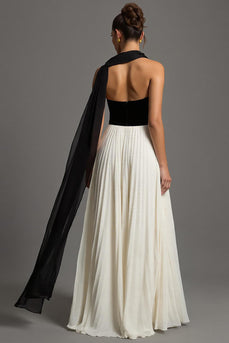 Schwarze und Weiß Chiffon A Linie Herzausschnitt Plissiert Lang Abendkleid