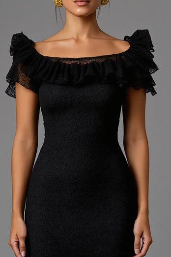 Schwarze Etuikleid Spitze Bootsausschnitt Lang Abendkleid mit Rüschen