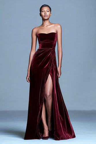 Bordeaux Trägerlos Samt Lang Abendkleid mit Schlitz