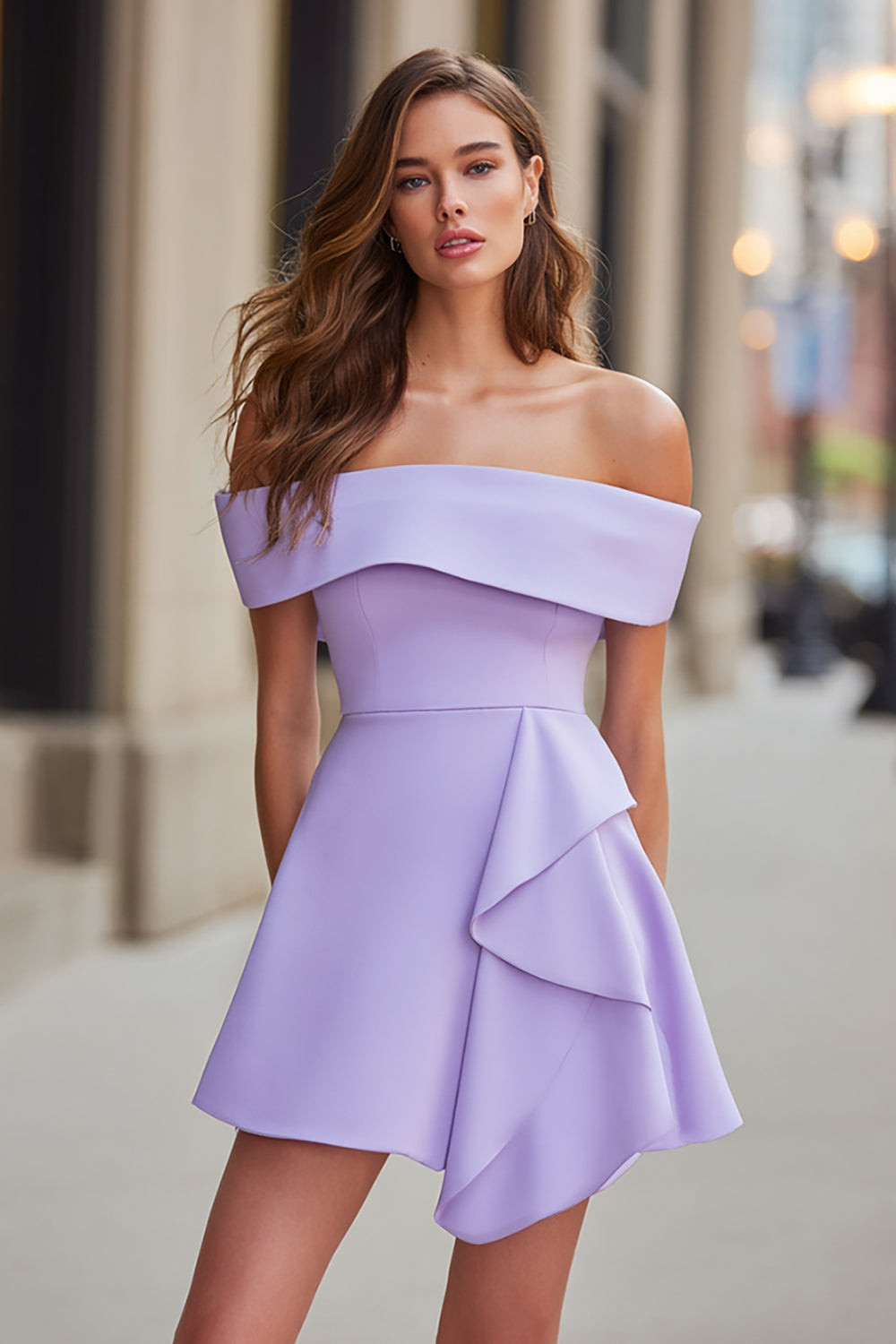 Lila Satin A Linie Schulterfreie Kurze Cocktail Kleid mit Rüschens