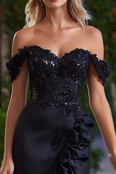 Glitzer Schwarz Satin Perlen Enges Kurze Cocktail Kleid mit Rüschens