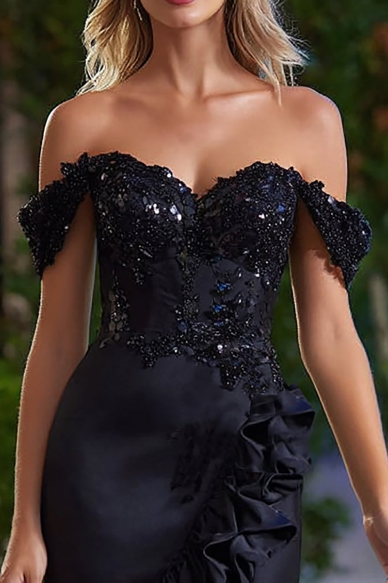 Laden Sie das Bild in den Galerie-Viewer, Glitzer Schwarz Satin Perlen Enges Kurze Cocktail Kleid mit Rüschens