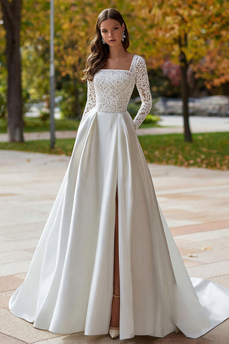 Elfenbein Square Neck Schleppe Langarm Brautkleid mit Schlitz
