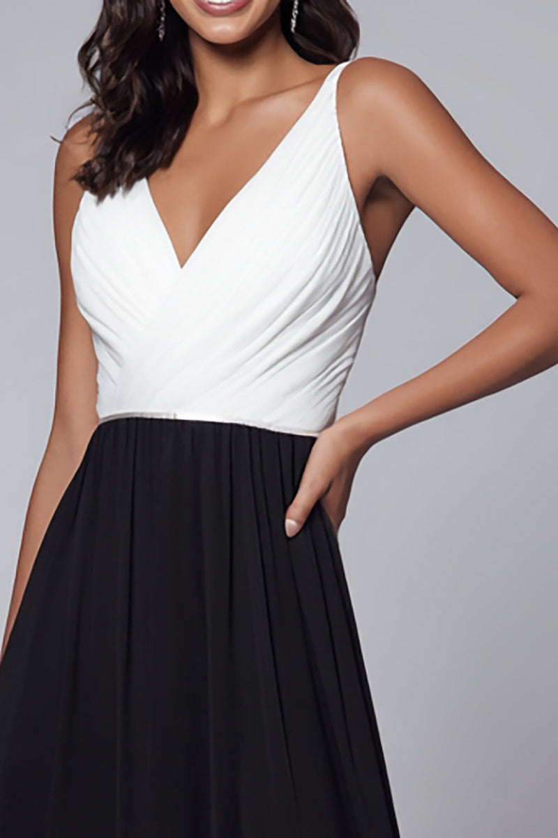 Laden Sie das Bild in den Galerie-Viewer, Schwarz und Weiß A Linie V-Ausschnitt Ruched Lang Formelle Kleid mit Schlitz