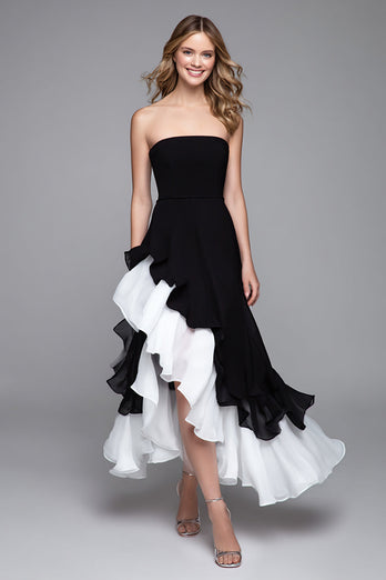 Schwarz und Weiß Trägerlos A-Line Rüschen Lang Formelle Kleid mit Schlitz
