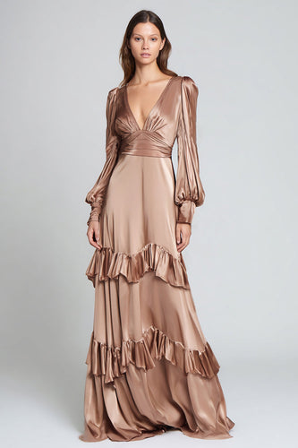 Hellbraun V-Ausschnitt Satin Rüschen A-Linie Langes Formelle Kleid mit Ärmel