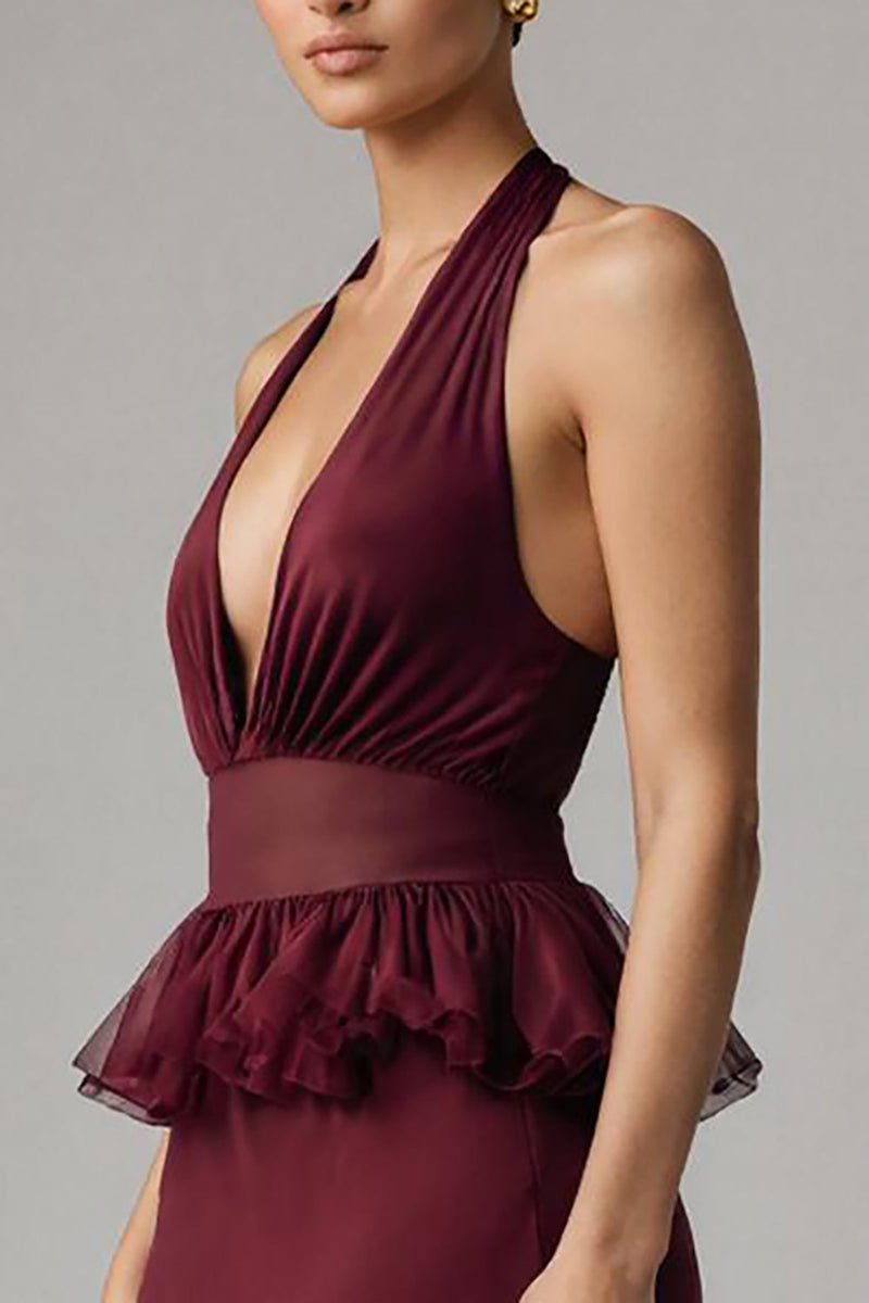 Laden Sie das Bild in den Galerie-Viewer, Burgunderrot Neckholder Etui Chiffon Teelänge Formelle Kleid mit Rüschen
