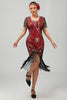 Laden Sie das Bild in den Galerie-Viewer, Glitzerndes Schwarzes Silbernes Pailletten Flapperkleid mit Kurzen Ärmeln und Fransen