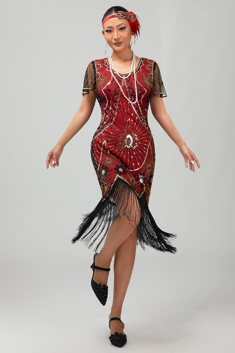 Laden Sie das Bild in den Galerie-Viewer, Glitzerndes Schwarzes Silbernes Pailletten Flapperkleid mit Kurzen Ärmeln und Fransen
