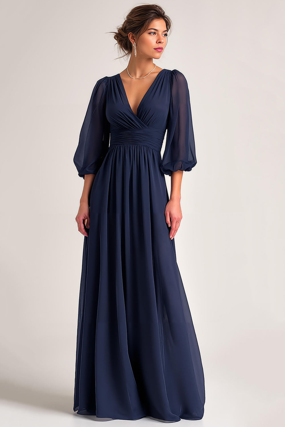 Marineblau V-Ausschnitt A Linie Chiffon Lange Brautmutterkleid mit Ärmel