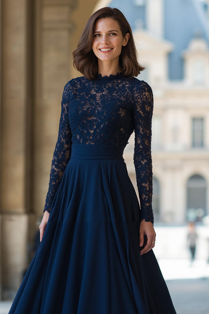 Laden Sie das Bild in den Galerie-Viewer, Marineblau Hoher Ausschnitt Lange Ärmel Chiffon A-Linie Maxi Brautmutterkleid mit Spitze