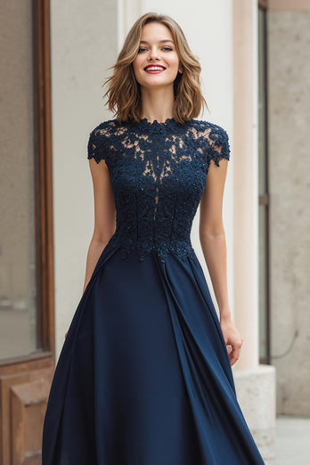Marineblau Rundhalsausschnitt A-Linie Chiffon Lange Brautmutterkleid mit Spitze