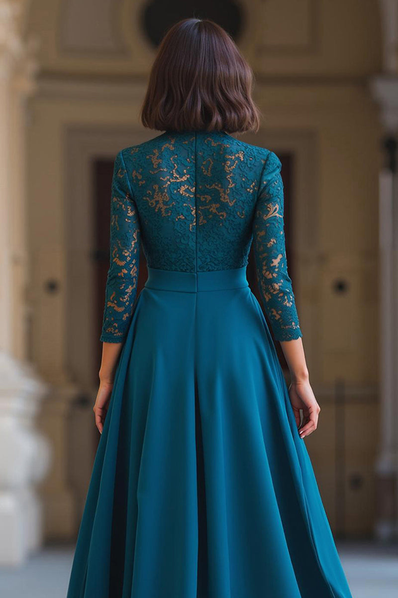 Laden Sie das Bild in den Galerie-Viewer, Pfauenblau Hoher Ausschnitt Chiffon A-Linie Lange Brautmutterkleid mit Spitze