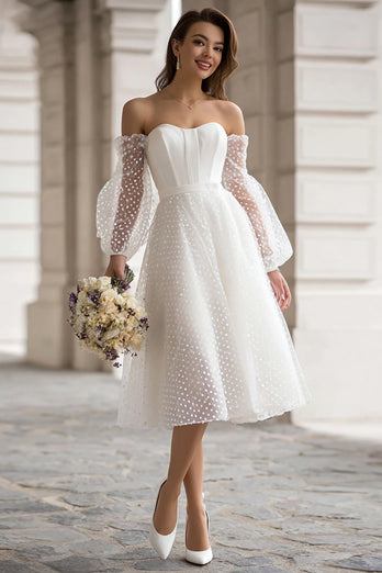 Elfenbein Schulterfreie A-Linie Midi Hochzeitskleid mit Ärmel