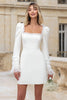 Laden Sie das Bild in den Galerie-Viewer, Elfenbein Quadratischer Ausschnitt Lange Ärmel Kurze Hochzeitsfeier Kleid mit Rüschen