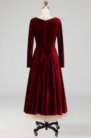 Laden Sie das Bild in den Galerie-Viewer, Cabernet Samt A-Linien Herzausschnitt Langes Festliches Kleid mit Ärmeln