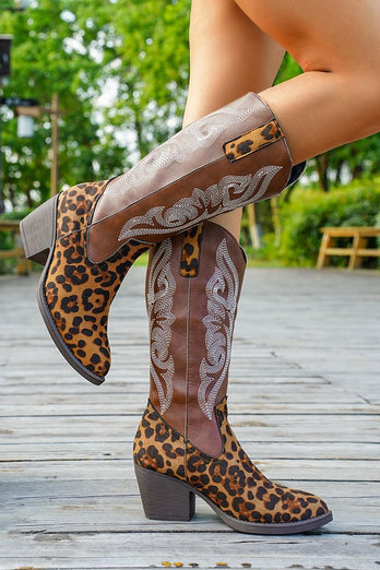 Braune Leoparden Breite Schaft Western Cowgirl Stiefel mit Spitzzehe und Blockabsatz