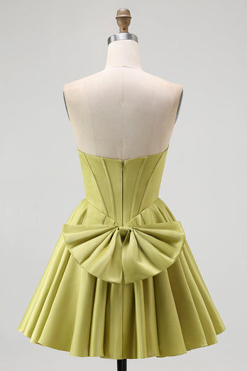 Glitzer Grün Herz-Ausschnitt Satin A Linie Kruze Ballkleid mit Perlen