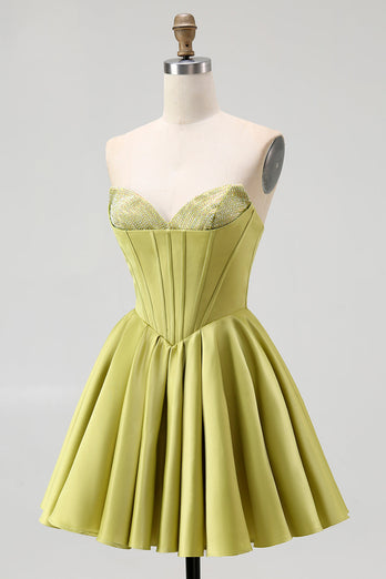 Glitzer Grün Herz-Ausschnitt Satin A Linie Kruze Ballkleid mit Perlen