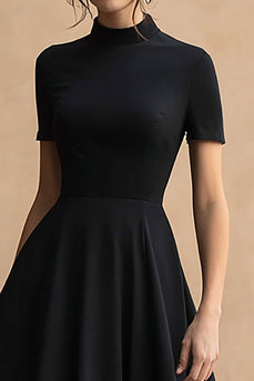 Schwarz Satin Hoher Ausschnitt A Linie Kurze Ärmel High-Low Formelle Kleid