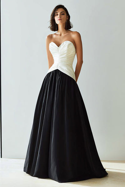 Einfaches Schwarz und Weiß Herz-Ausschnitt Lange A Linie Formelle Kleid