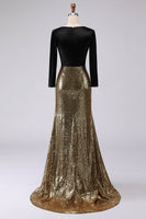 Laden Sie das Bild in den Galerie-Viewer, Glitzer Gold und Schwarz Samt V Ausschnitt Maxi Abendkleid mit Pailletten