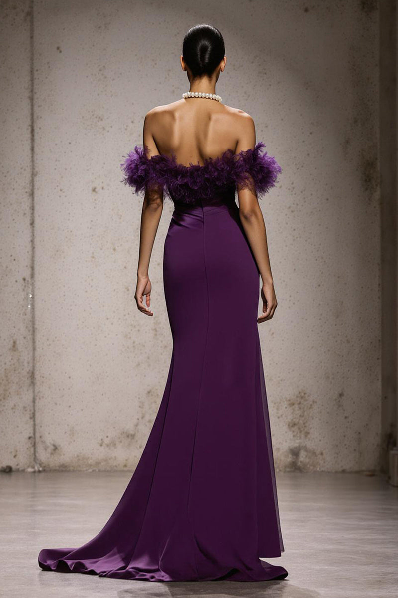Laden Sie das Bild in den Galerie-Viewer, Lilac Satin Schulterfreie Meerjungfrau Lange Formelle Kleid mit Federn