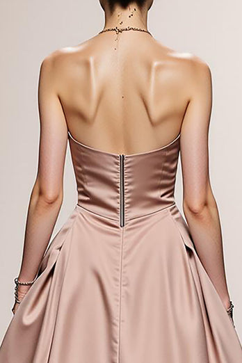 Einfaches Hellrosa A Linie Satin Trägerlos Lange Formelle Kleid