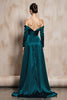 Laden Sie das Bild in den Galerie-Viewer, Dunkelgrün Schulterfreie Satin Lange Ärmel Formelle Kleid mit Schlitz