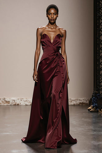 Einfaches Burgunderrot Satin Trägerlos Lange Formelle Kleid