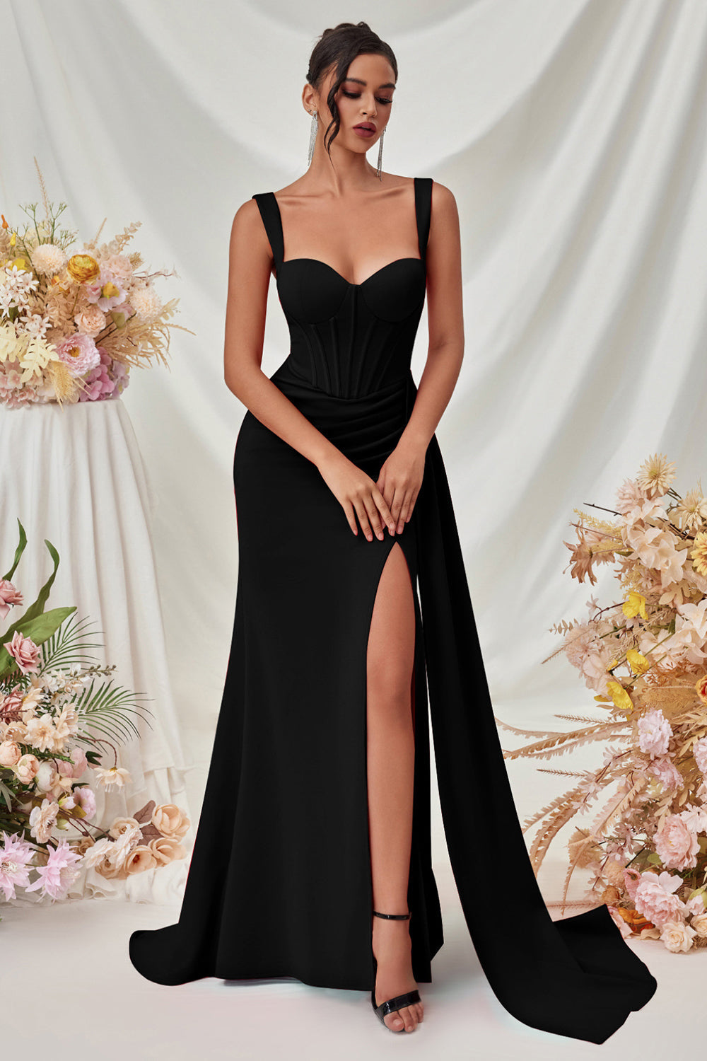 Einfaches Schwarz Meerjungfrau Lange Ballkleid mit Seitlichem Cape