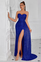 Laden Sie das Bild in den Galerie-Viewer, Glitzer Burgunderrot Pailletten Herz-Ausschnitt Lange Ballkleid mit Seitlichem Cape