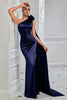 Laden Sie das Bild in den Galerie-Viewer, Marineblau Eine Schulter Meerjungfrau Geraffte Lange Ballkleid mit 3D Blume