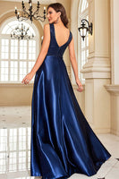 Laden Sie das Bild in den Galerie-Viewer, Glitzer Marineblau A Linie Satin V-Ausschnitt Lange Ballkleid mit Perlen