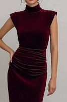 Laden Sie das Bild in den Galerie-Viewer, Burgund Geraffte Velvet Lange Formelle Kleid mit Schlitz