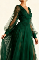 Laden Sie das Bild in den Galerie-Viewer, Smaragdgrün A-Linien V Ausschnitt Midi Abendkleid mit Ärmeln