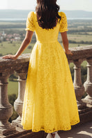 Laden Sie das Bild in den Galerie-Viewer, Weiß Spitze Eckiger Ausschnitt Langes Brautkleid mit Ärmeln