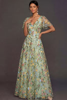 Laden Sie das Bild in den Galerie-Viewer, Mauve A-Linien Stickerei Blumenmuster V Ausschnitt Langes Abendkleid