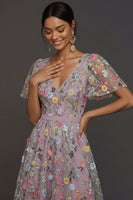 Laden Sie das Bild in den Galerie-Viewer, Mauve A-Linien Stickerei Blumenmuster V Ausschnitt Langes Abendkleid