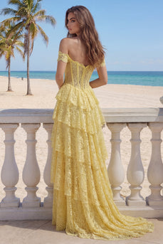Gerafft Meerjungfrau Buttergelb Blumen Spitze Lang Korsett Ballkleid mit Schlitz