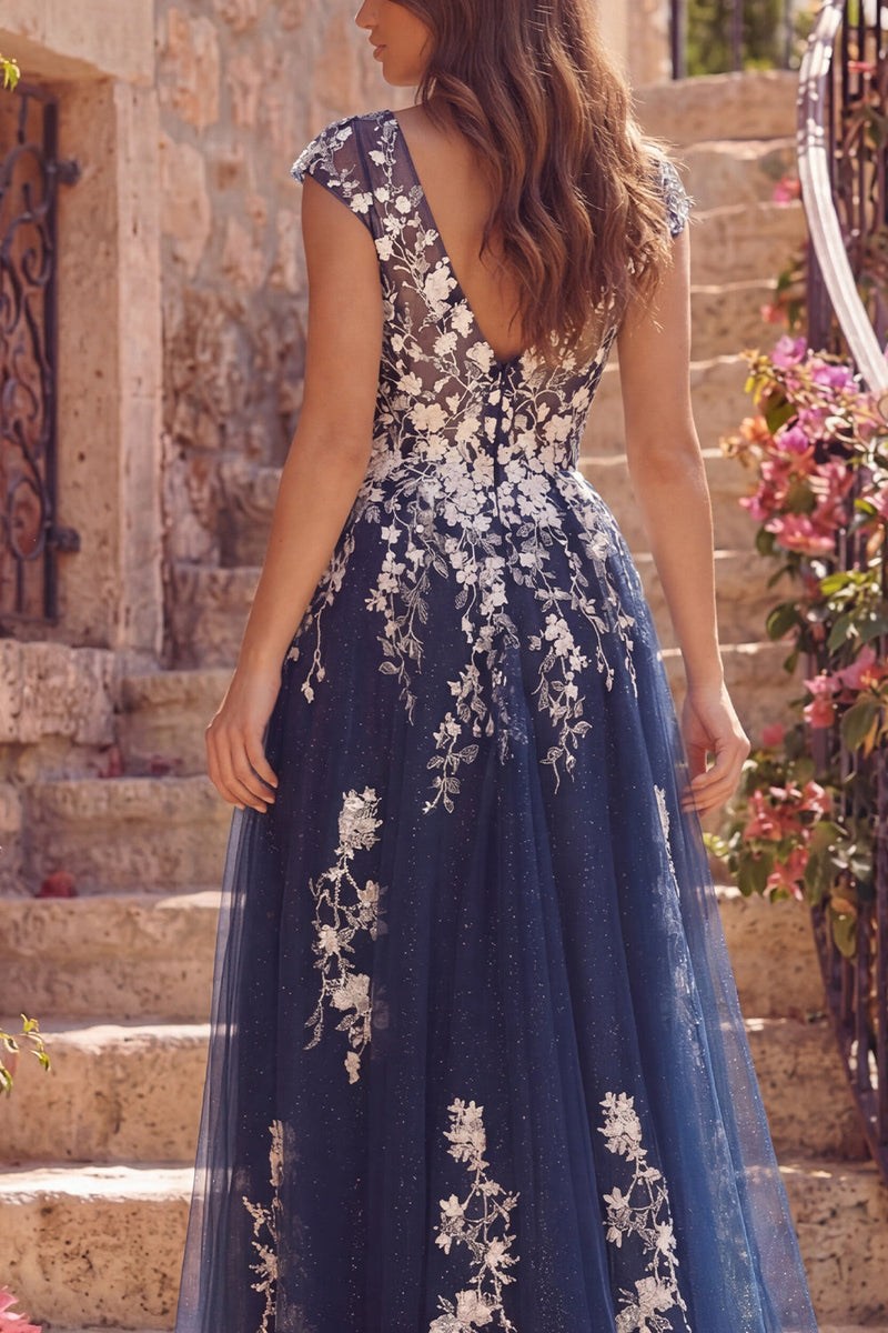 Laden Sie das Bild in den Galerie-Viewer, V-Ausschnitt Glitzer A Linie Blumen Marine Lang Ballkleid mit Schlitz