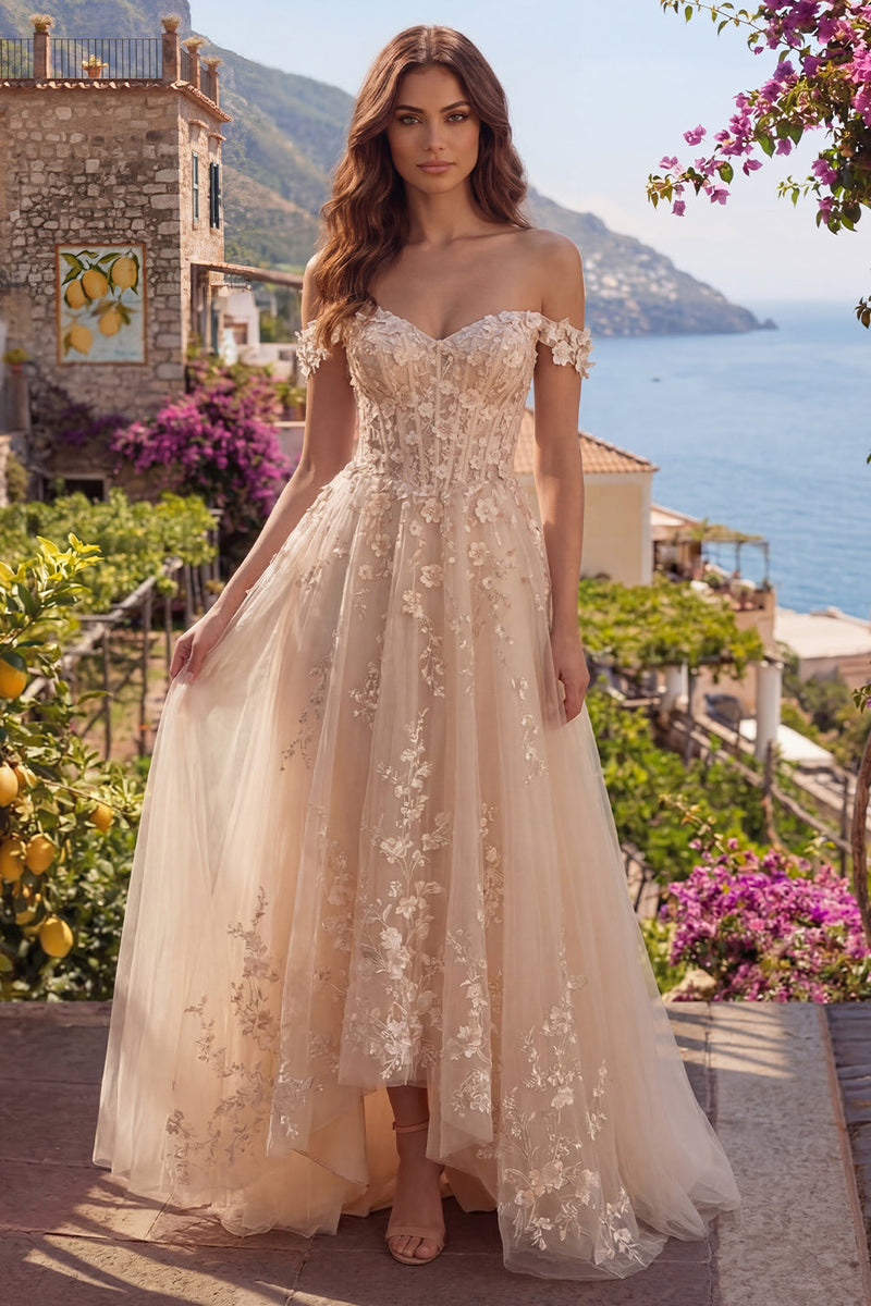 Laden Sie das Bild in den Galerie-Viewer, A Linie Blumen Lang Champagner Korsett Schulterfrei Ballkleid