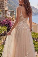 Laden Sie das Bild in den Galerie-Viewer, Spaghettiträger Champagner A Linie Blumen Lang Ballkleid
