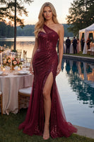 Laden Sie das Bild in den Galerie-Viewer, Meerjungfrau Glitzerndes Bordeaux Ein Schulter Korsett Lang Paillette Ballkleid mit Schlitz