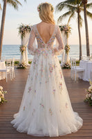 Laden Sie das Bild in den Galerie-Viewer, Lange Ärmel Blumen Gerafft V-Ausschnitt Weiß A Linie Bodenlang Brautkleid